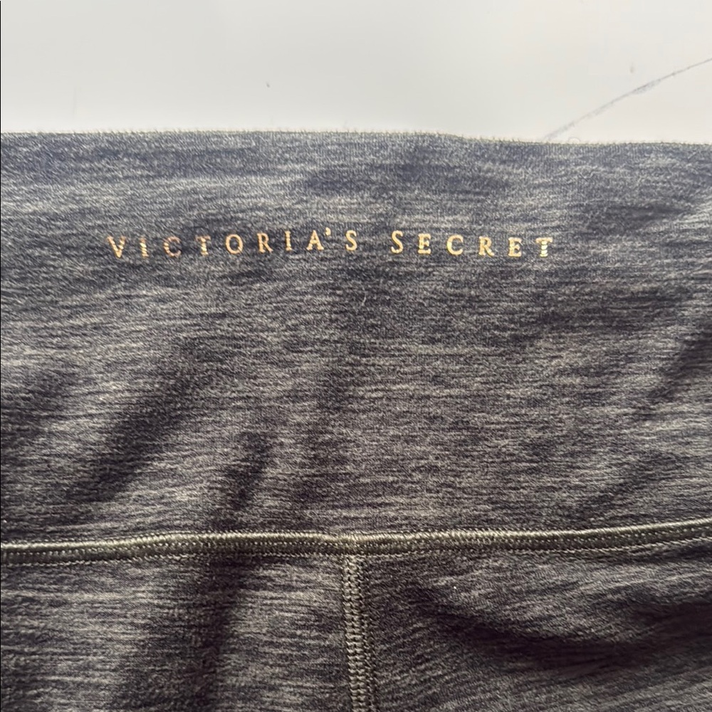 Victoria's Secret Gray and Green Leggings Soft Stretchy Comfort. ( Lot of 2 ) - Picture 12 of 14